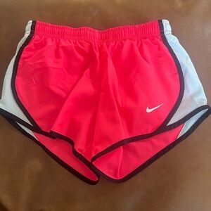 Girls Nike shorts